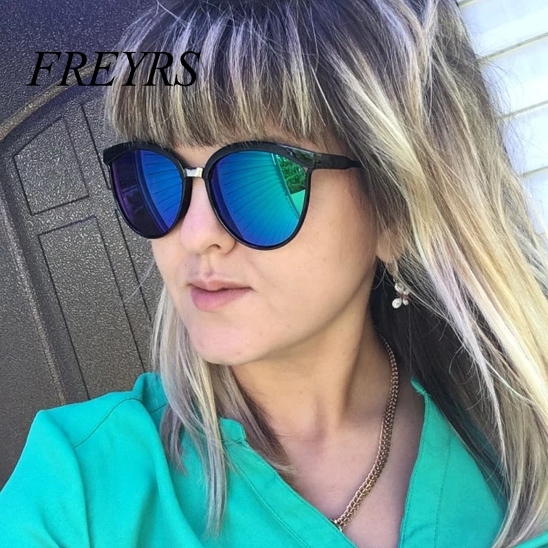 

FREYRS Brand Designer Cat Eye Sunglasses Women Luxury Plastic Sun Glasses Classic Retro Outdoor Oculos De Sol Gafas 1243