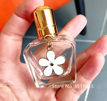 

2pcs 10pcs 20pcs Clear Glass Empty Roll on Bottles Classical Glass Roller Bottle Perfume Aromatherapy Roller Bottle 15ml