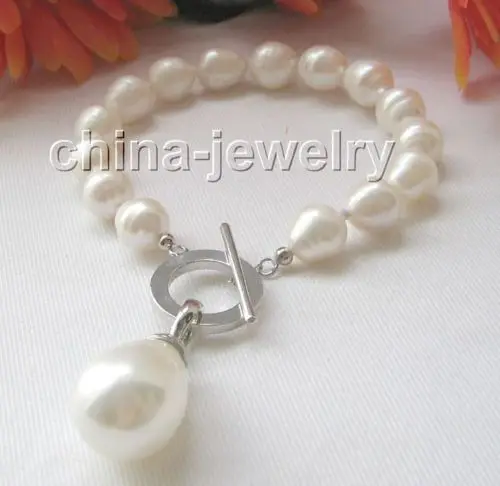 

FREE SHIPPING HOT sell new Style >>>>8" 11mm white baroque freshwater pearl bracelet & 20mm shell pendant