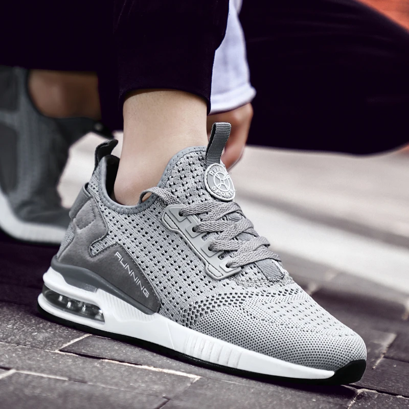 

New Women Summer Air Mesh Breathable Running Shoes Hot Lightweight Cushioning Jogging Sneakers For Men Flying Woven Sports Shoes