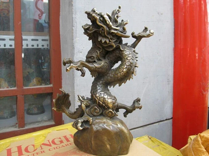 

Chinese Copper Bronze Flight Dance Auspicious Dragon Lucky Feng shui Statue Copper garden decoration