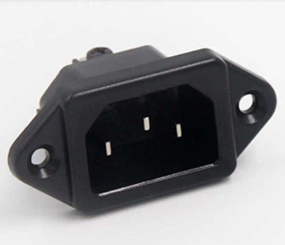 IEC Female socket (4)