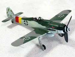 Трубач 1: 72 Пособия по немецкому языку fw190d-9 модель истребителя 37262 любимая модель