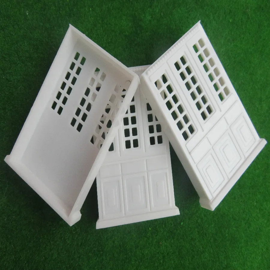 MODEL CABINET (4)
