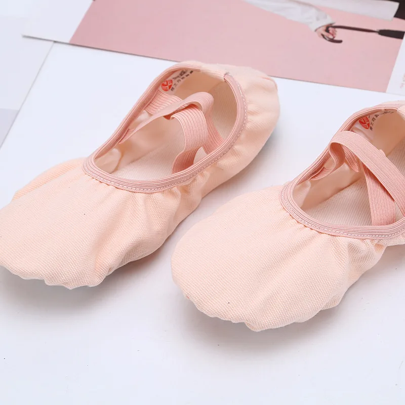 Женская балетная танцевальная обувь из хлопка с эластичной лентой; классические женские парусиновые тапочки с раздельной подошвой