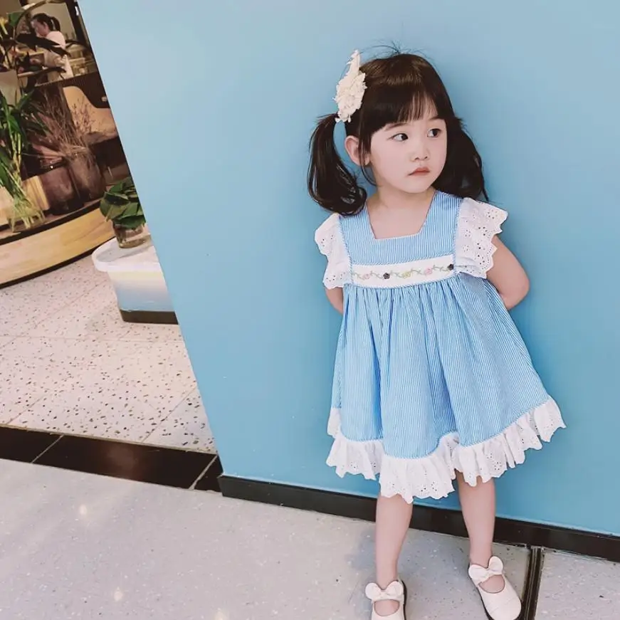 

2019 Summer Spanish Vintage Embroidered Dress Jacquard Blue Loose Lace Spliced Dress for Girls Kids Clothing Vestidos Y1155
