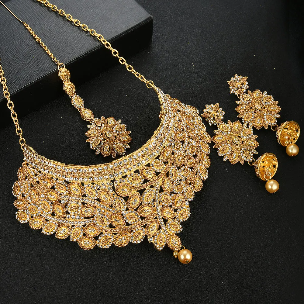 JUST FEEL Дубай золотые ювелирные наборы индийские Роскошные бусины-стразы цветок Мода ожерелье серьги головной убор свадьба для женщин