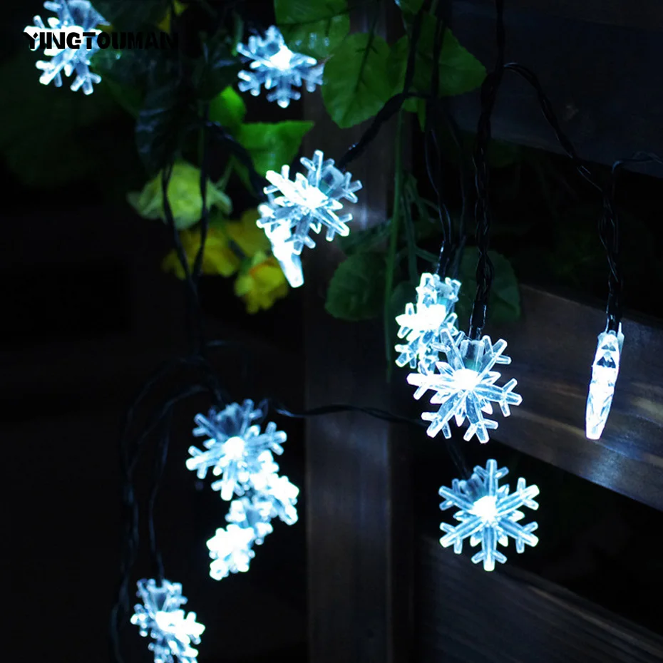 

YINGTOUMAN 20 LED Pendant Solar Snowflakes Lamp String Lights Decoration For Christmas Tree Party Garden Patio Lantern 4.8m
