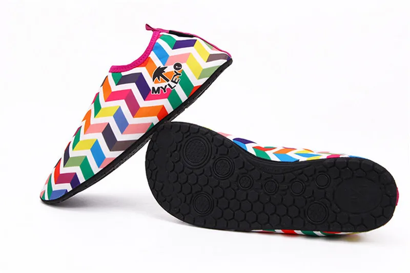 2525099315_887625207