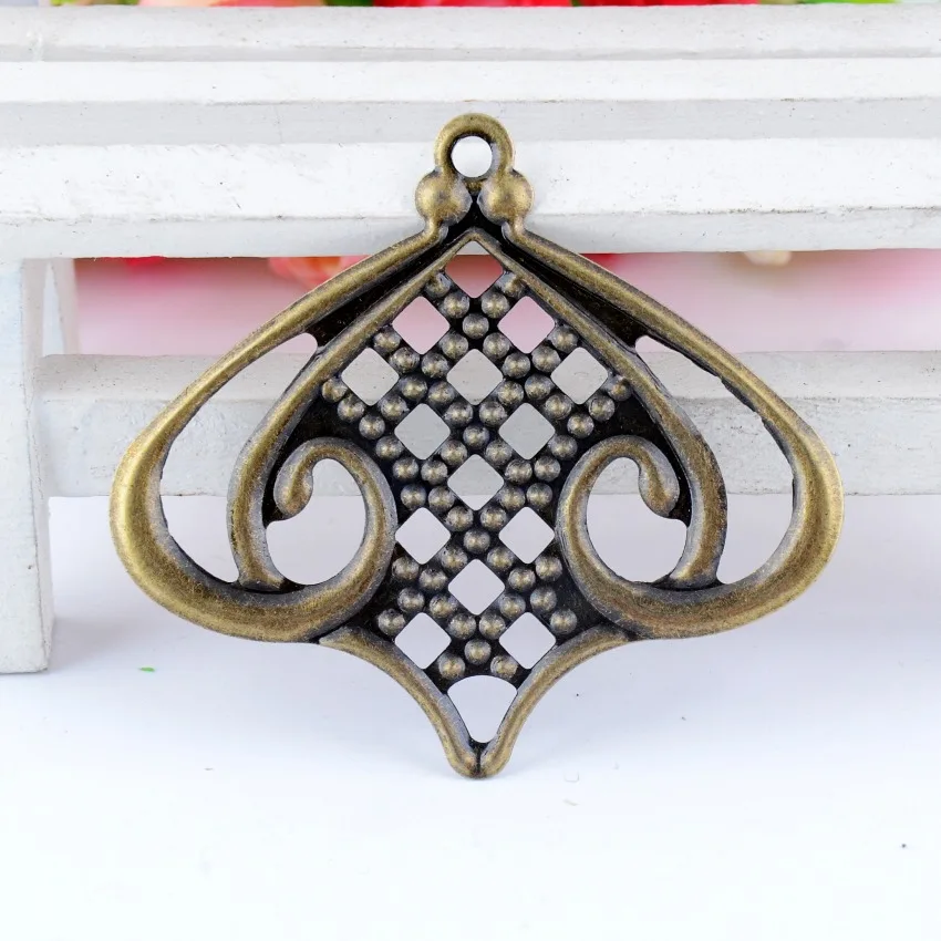 Free shipping Retail 5 Antique Bronze Filigree Embellishment Metal Crafts Gift Decoration DIY Findings Connectors 5.5x5cm F0430