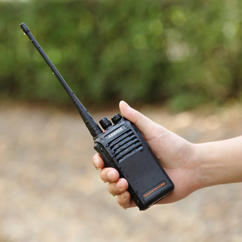 ABBREE AR-W300 IP67 Водонепроницаемый пыле 5 W UHF 400-480 MHz 2200 mAh CTCSS/DCS dtfm vox Функция портативной рации профессиональное радио