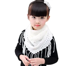 Новинка; сезон зима-осень; модные вязаные теплые шарфы для девочек; детское разноцветное однотонное треугольное полотенце; теплый шарф;