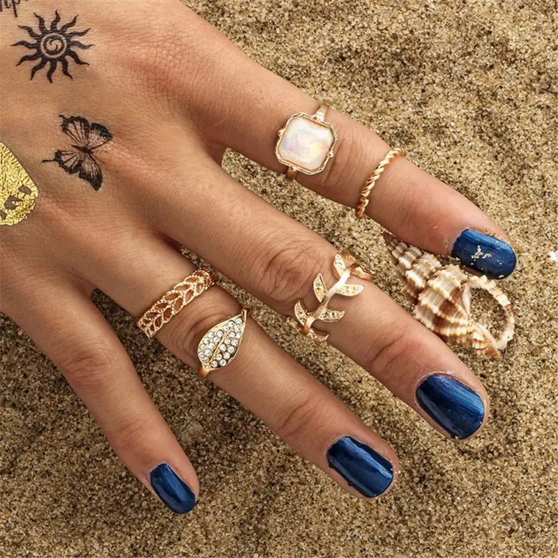 

Boho Vintage 5Pcs/Set Gold Color Midi Finger Ring Sets Fashion Crystal Leaf Pink Stone Knuckle Rings for Women