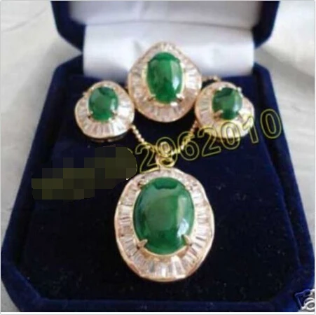 

Design elegant green jade inlaid Zircon Necklace Earrings Ring Set