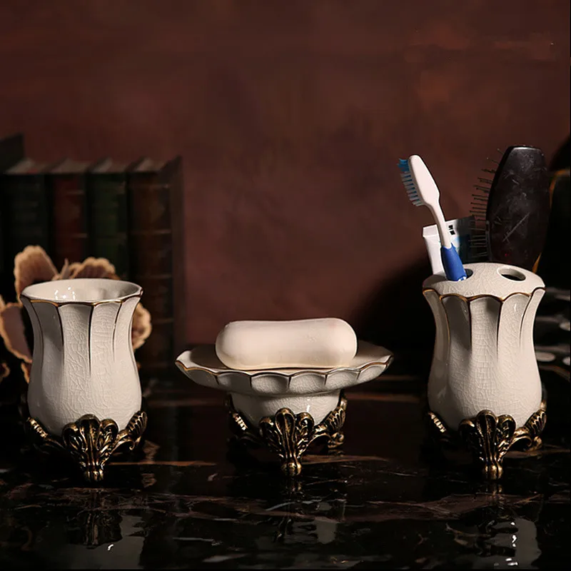 Керамическая чашка для зубных щеток в европейском стиле, фарфоровая мыльница со льдом, креативные дозаторы для жидкого мыла в ванной, J17695