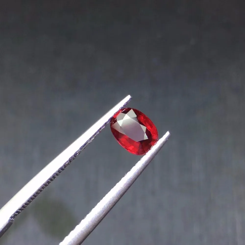 

GRA Certificated Square Cut 0.63ct Unheat Faceted Natural Pigeon Blood Red Ruby Loose Gemstones Rubi Loose Stones