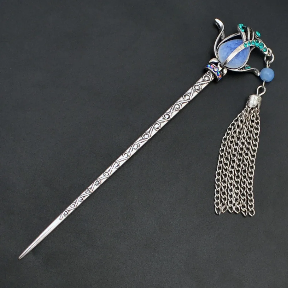 

Chinese Traditional Vintage Silver Tassel Hairpin Fashion Ethnic Tribal Rhinestone Peacock Headwear Women Hair Sticks Jewelry