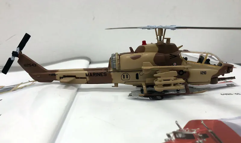 IXO 1/72 масштаб военная модель игрушки AH-1W SuperCobra вертолет литой металлический самолет модель игрушки для подарка/детей/Коллекция