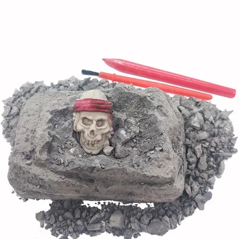 

Simulation Pirate Skull Fossil Archaeological Mining Educational Toys Manual DIY Science and Education Activities Kids Gifts