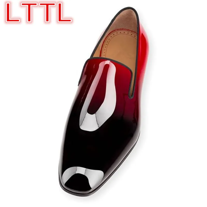flats with red bottoms