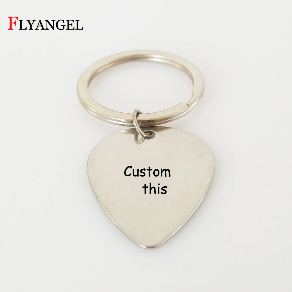 

1PC Stainless Steel Customized Keychains Guitar Pick Shape Keyring Jewelry Engrave Car Bag Keychains for Couples Women Men Gifts