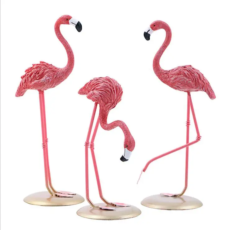 Kopen Thuis 3 Stuks Roze Flamingo Desktop Figuur Mooie Woondecoratie Gift voor Meisjes 1 Set Flamingo Mini Sculptuur Standbeeld