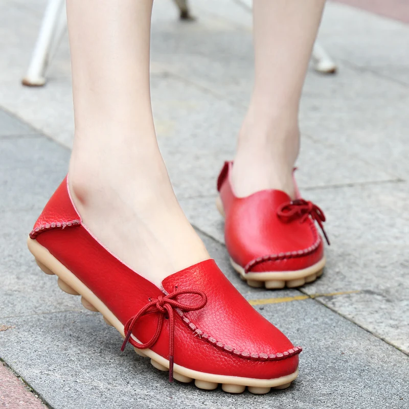

Women Flat Shoes Genuine Leather Slip On Ballet Flat Moccasins Mother Loafers Ladies Driving Shoes Women Fashion Casual Footwear