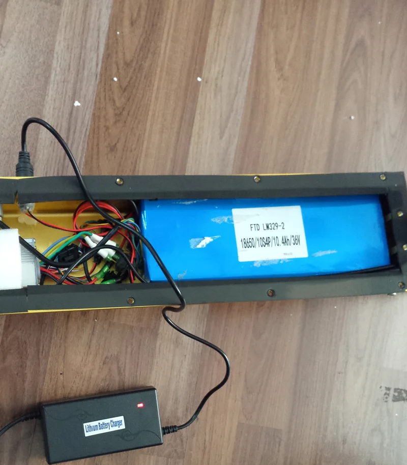 

36V 10.4AH 10.2AH battery for 36V 8inch Electric Scooter