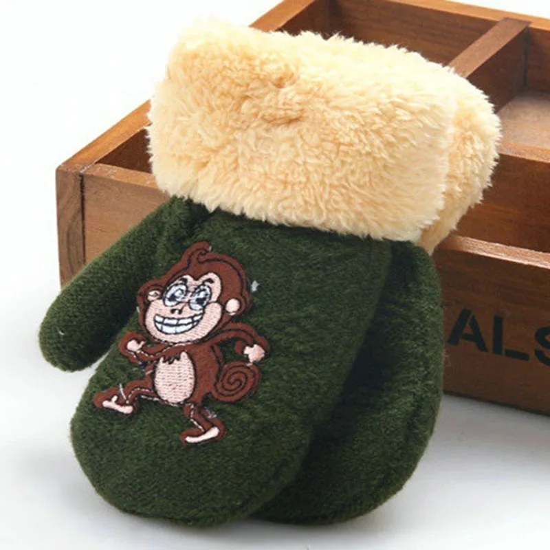 Детские стильные вязаные перчатки с обезьяной для мальчиков и девочек, зимние детские теплые рукавицы из хлопка и шерсти, однотонные перчатки с кнопками st3