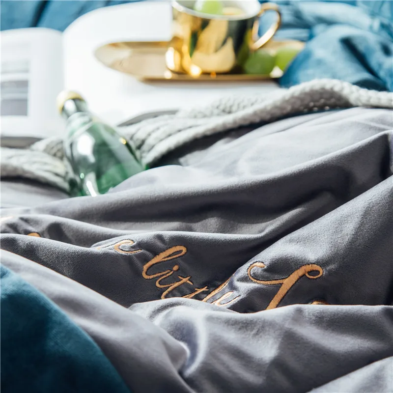 Вышитый Комплект постельного белья супер мягкий бархат пододеяльник плоский лист наволочка одеяло кровать набор Королева Король Размер