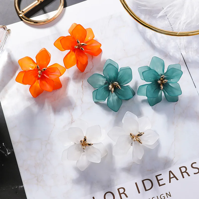 

Bohemia Resin Flower Earrings New Design Acrylic Big White Orange Green Flower Holiday Earrings For Women Jewelry Gift