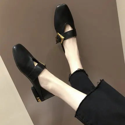 

2019 spring new women's shallow mouth buckle small heel with single shoes