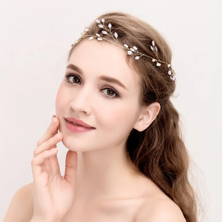 AD2125 Tiaras  (3)