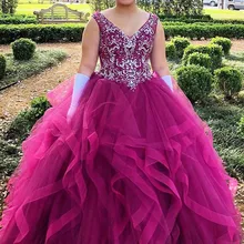Gorgeous Quinceanera Dresses Ball Gowns Beaded Ruffles V-Neck Lace Up Back Birthday Party Dresses Sweet 16 Dress Plus Size