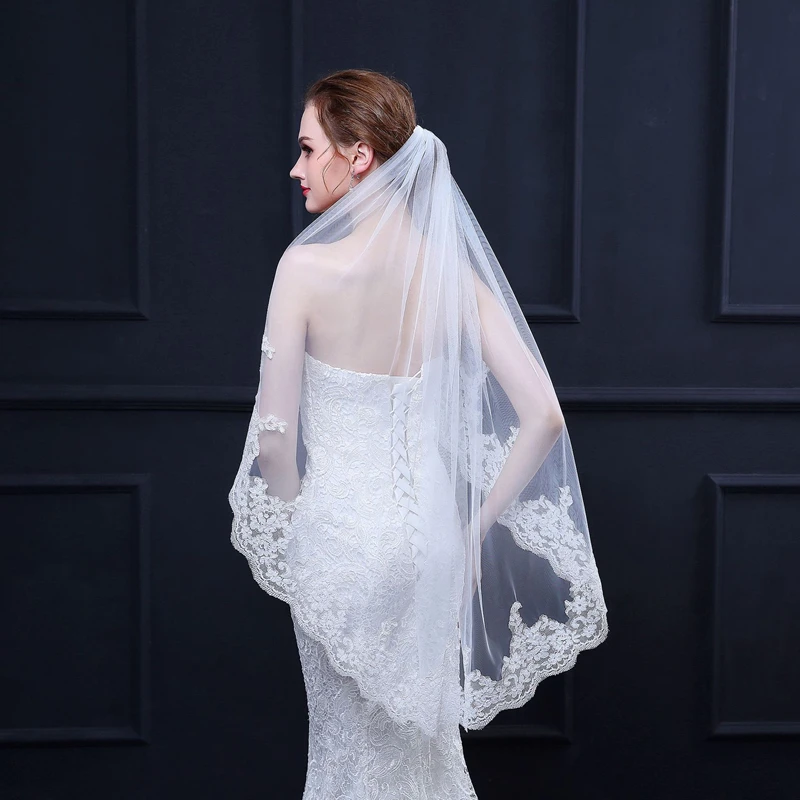 

Free Shipping Short Wedding Veil 1.5M Lace Ivory one Layer with comb Soft Tulle Bridal Veil Velo de Novia Wedding Accessories