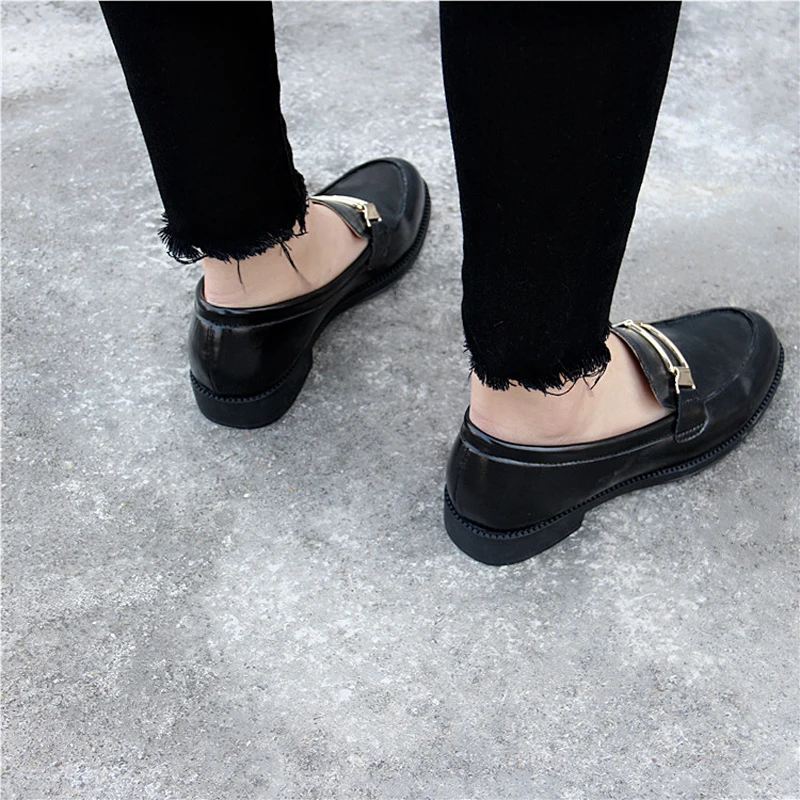 Baimier/черные женские туфли-оксфорды из натуральной кожи в стиле ретро; повседневные плоские женские туфли без каблуков; коллекция года; Модные женские оксфорды с металлической пряжкой