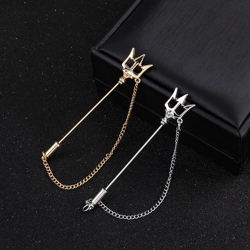 

Gold Trident Badge Brooches Pins Sweater Suit Collar Long Chain Needle Lapel Pin Metal Jewelry Gift for Men Women Accessories