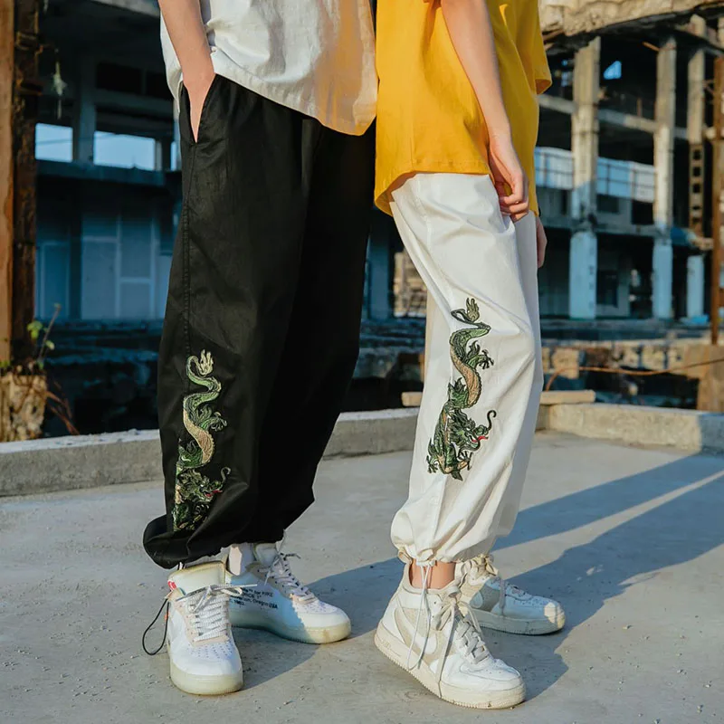 

Chinese Dragon Embroidery Pant Streetwear Men Casual Trousers Hip Hop Joggers Pant Loose Harajuku Harem Pants 2019 Spring Summer