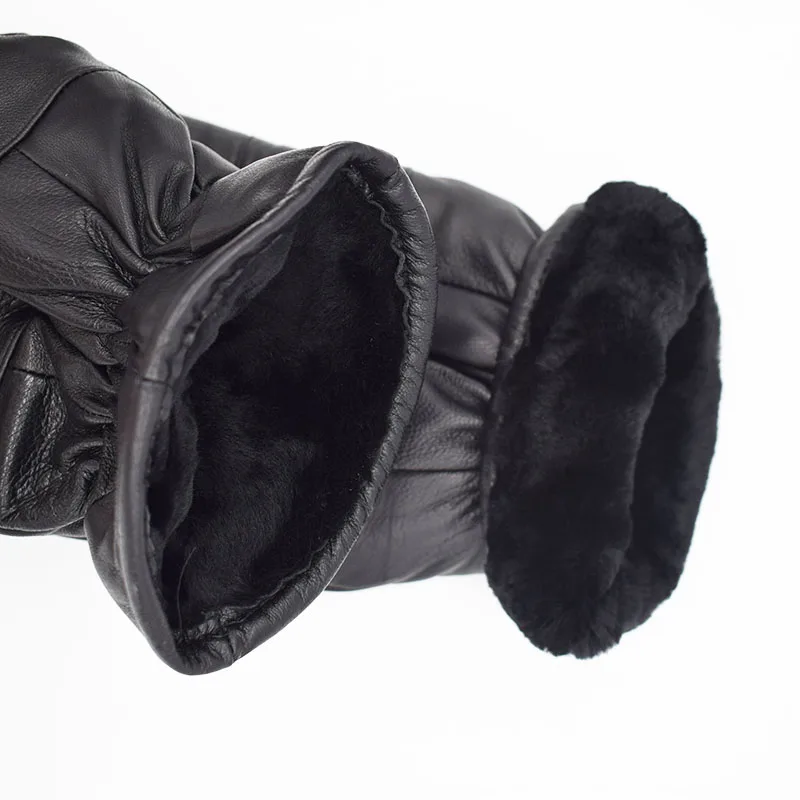 men gloves thick details