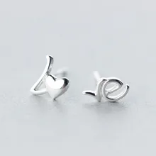 925 пробы серебро гипоаллергенный письмо милые серьги-гвоздики для Для женщин Girl Простые Ювелирные изделия Brincos, можно носить с украшения из серебра 925 пробы A102