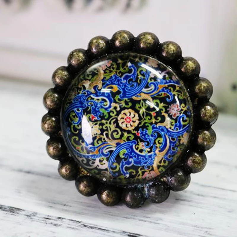 4PCS Retro creative crystal glass kitchen cabinet drawer knob antique brass cupboard dresser door pull handle 4PCS Retro creative crystal glass kitchen cabinet drawer knob antique brass cupboard dresser door pull handle