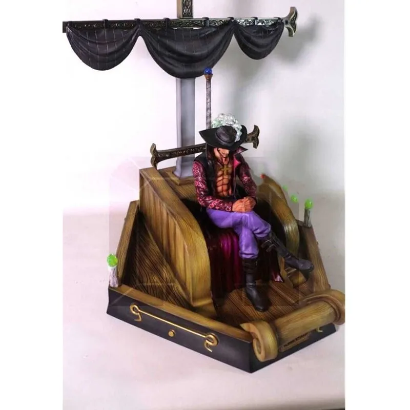 Statue-ONE-PIECE-Bust-Seven-Warlords-Of-The-Sea-Dracule-Mihawk-Full-Length-Portrait-GK-Action (1)