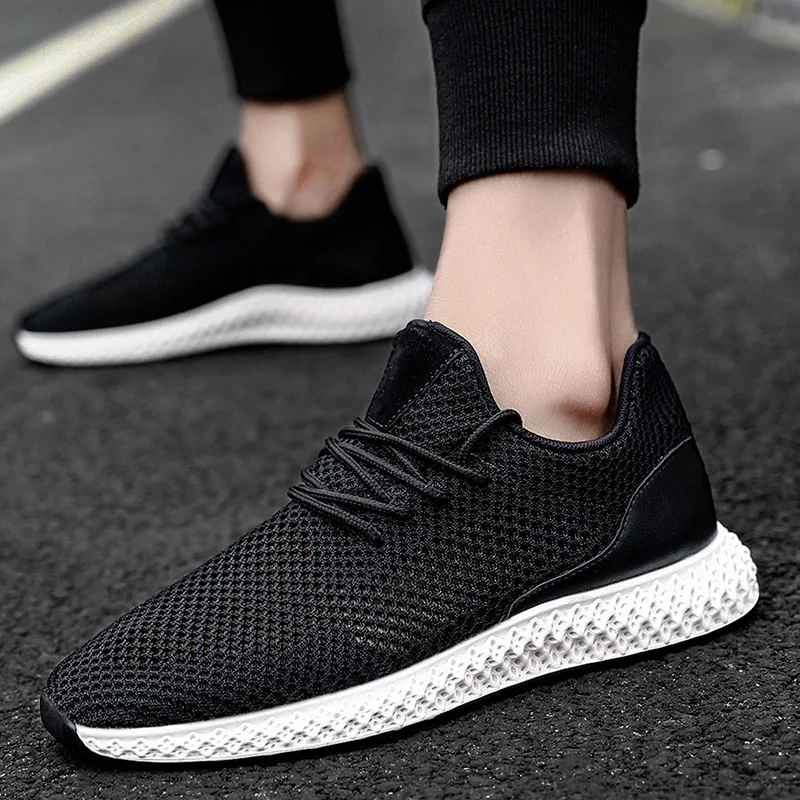 

2019 summer men's new breathable flying woven mesh shoes men's Korean version of the trend of wild sports shoes running shoes