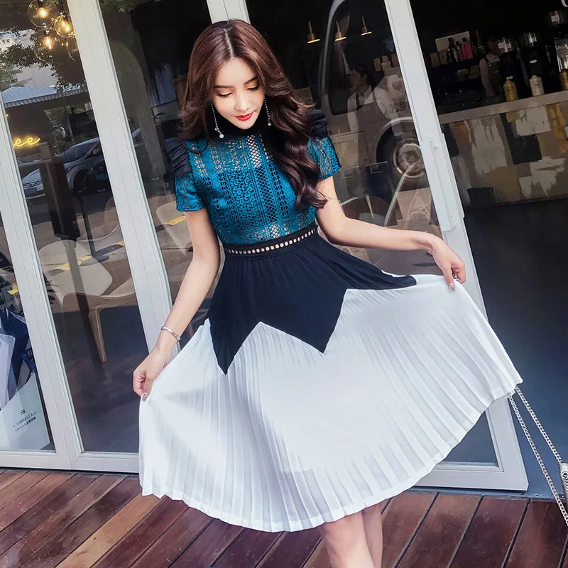 

2019 Runway Self Portrait Dress Elegant Women Hollow Out Block Short Sleeve Pleated Chiffon Boho Knee-length Dresses Vestidos