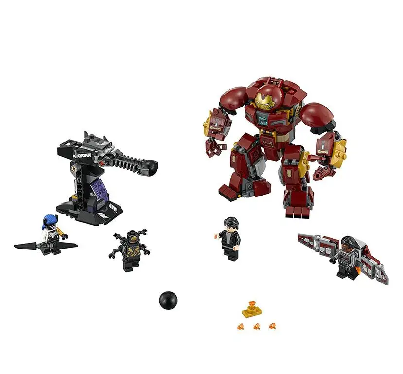 

07102 Avengers Infinity War The Hulkbuster Smash-Up Compatible with legoing 76104 Block Set Building Toy