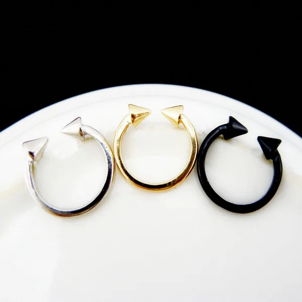 Mini Punk Rivets Over The Midi Tip Finger Above The Knuckle Ring