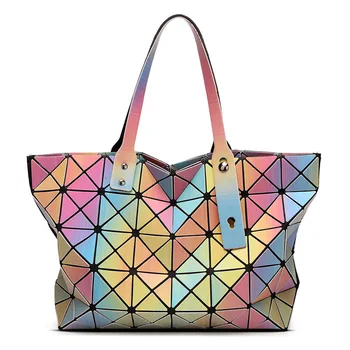 

2017 Guangzhou Women Luminous sac Bao Bo Bag Diamond Tote Geometry Quilted Shoulder Bags Laser Plain Folding Handbags bolso