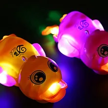 Утка моделирование света и звуковая функция всенаправленный плавательный светящийся вокал игрушка один шт