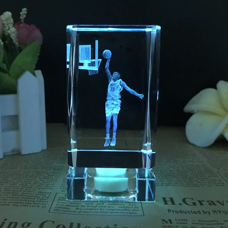 

NBA basketball star Kevin Durant model K9 Crystal ornaments fans gift 3D Laser Engraved Crafts LED Small Night Light Colorful