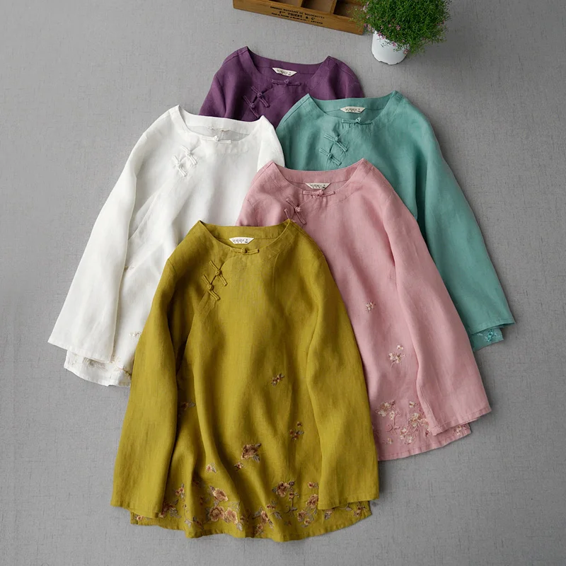

Spring Autumn Women Loose Plus Size Chinese Style Buttons Exquisite Embroidery Linen Shirts/Blouses